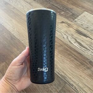 SWIG black leopard tumbler